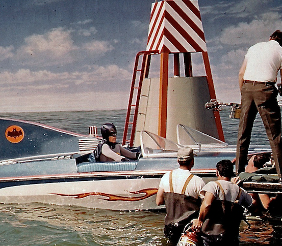 oxley264's tweet photo. BATMAN the movie 1966
Behind the scenes
Adam West  Burt Ward https://t.co/pNYXxLq0tY