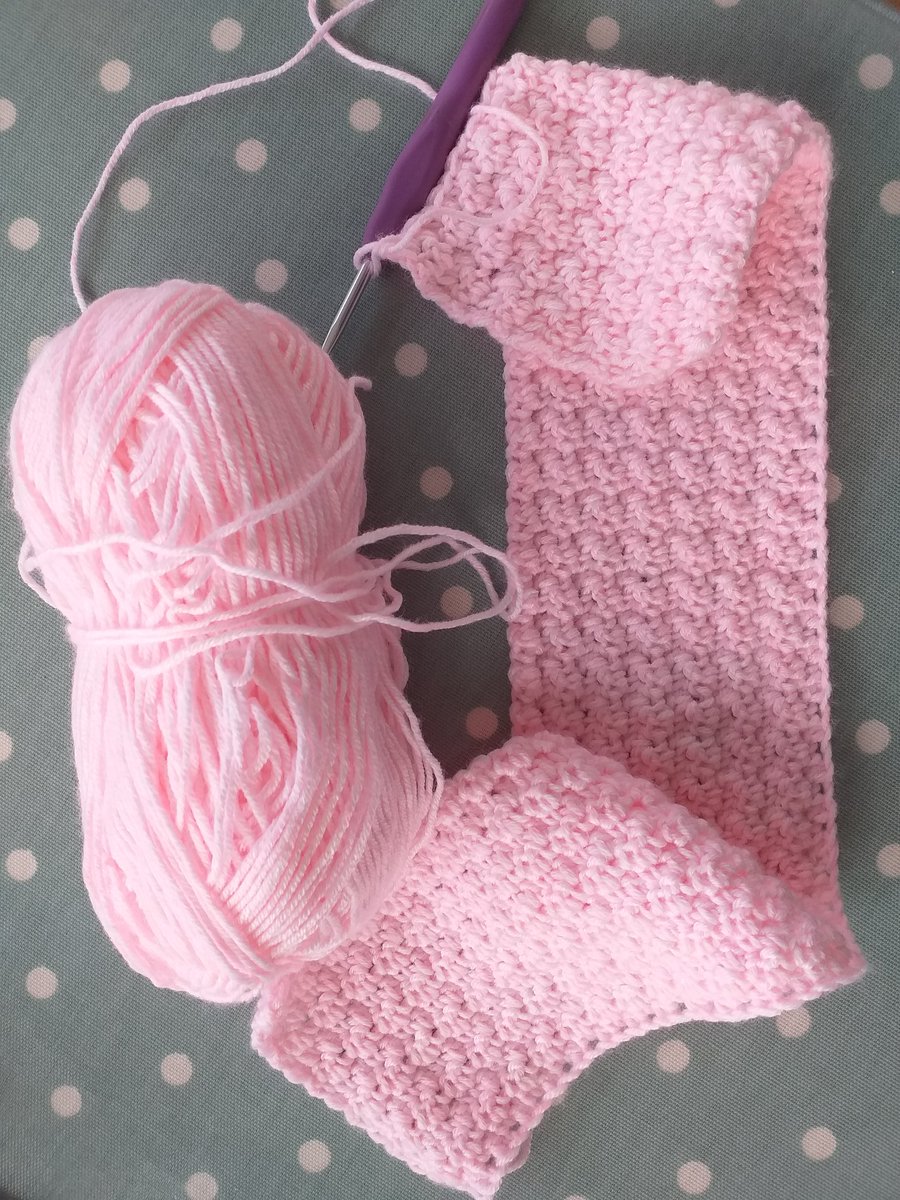 beyond_blanket1's tweet photo. Happy Sunday! Spending time making two special blankets  today for two very special deliveries #twins #preemies #earlyarrivals # https://t.co/zIC7wFr3Yh