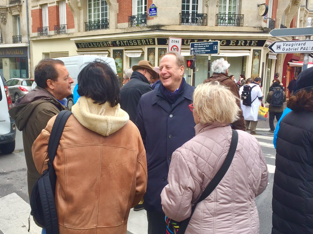 Philippe_Goujon's tweet photo. 👥 A votre rencontre avec une équipe de choc ce matin, dans tout #Paris15, pour évoquer avec vous le programme construit avec les habitants !
✅ Avec dévouement, passion et engagement, pour le 15e que nous aimons.
#Votreprogramme
#Passionnément15e
▶️https://t.co/39ANmEPfwf https://t.co/QCG515jwxU