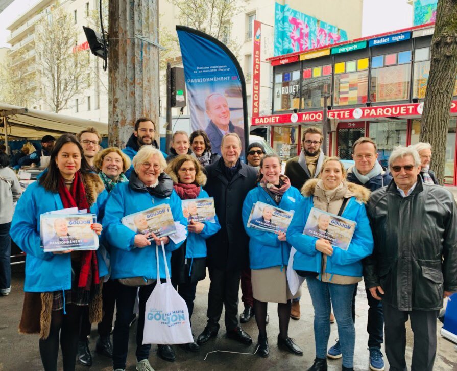 Philippe_Goujon's tweet photo. 👥 A votre rencontre avec une équipe de choc ce matin, dans tout #Paris15, pour évoquer avec vous le programme construit avec les habitants !
✅ Avec dévouement, passion et engagement, pour le 15e que nous aimons.
#Votreprogramme
#Passionnément15e
▶️https://t.co/39ANmEPfwf https://t.co/QCG515jwxU