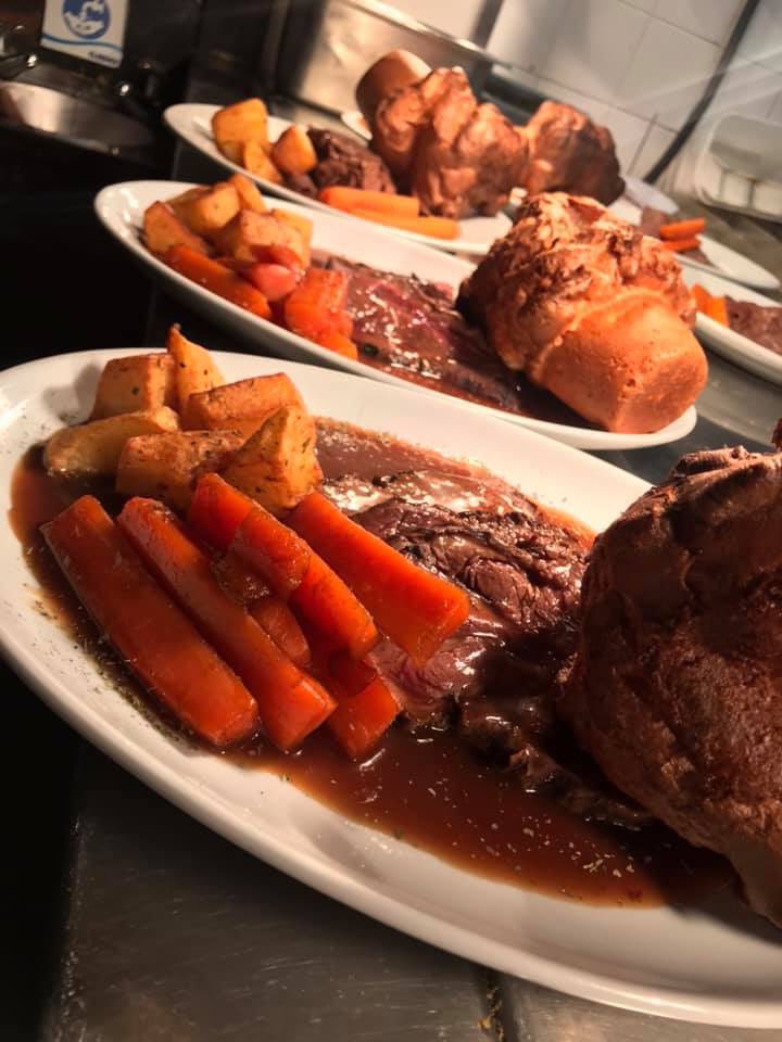 Who needs this today? Anyone with a sore head, you’re in luck...we’re serving until late in the evening 😍🤤