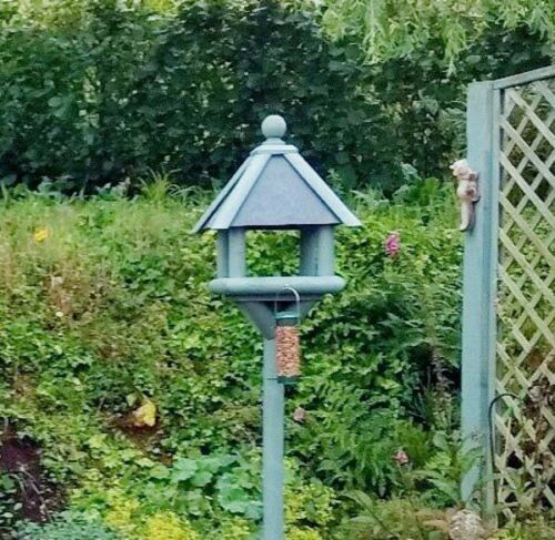 AnthonyDavis25's tweet image. The perfect Gift for Mother's Day!
Heavy duty, handmade bird tables made by my father from sustainable wood. 
They are built to last. 
Check them out on Ebay - ebay.co.uk/itm/2333117471… 
#BirdTable #Bird #Feeder #Garden #Gardening #Gift #MothersDay #Present