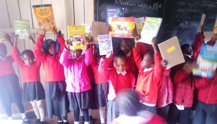 EarthCorps's tweet photo. @Helene41712128 Thanks for your CBC Book Donation to Baby #Condoleezza and other children @KisiiEducation Center under @AIDKenyaF #KisiiSchoolKids Project.We applaud your efforts to educate children in Kisii, Kenya.
We welcome #VOLUNTEERS to be involved: https://t.co/2XkIcU5glr https://t.co/eIbgXdopay