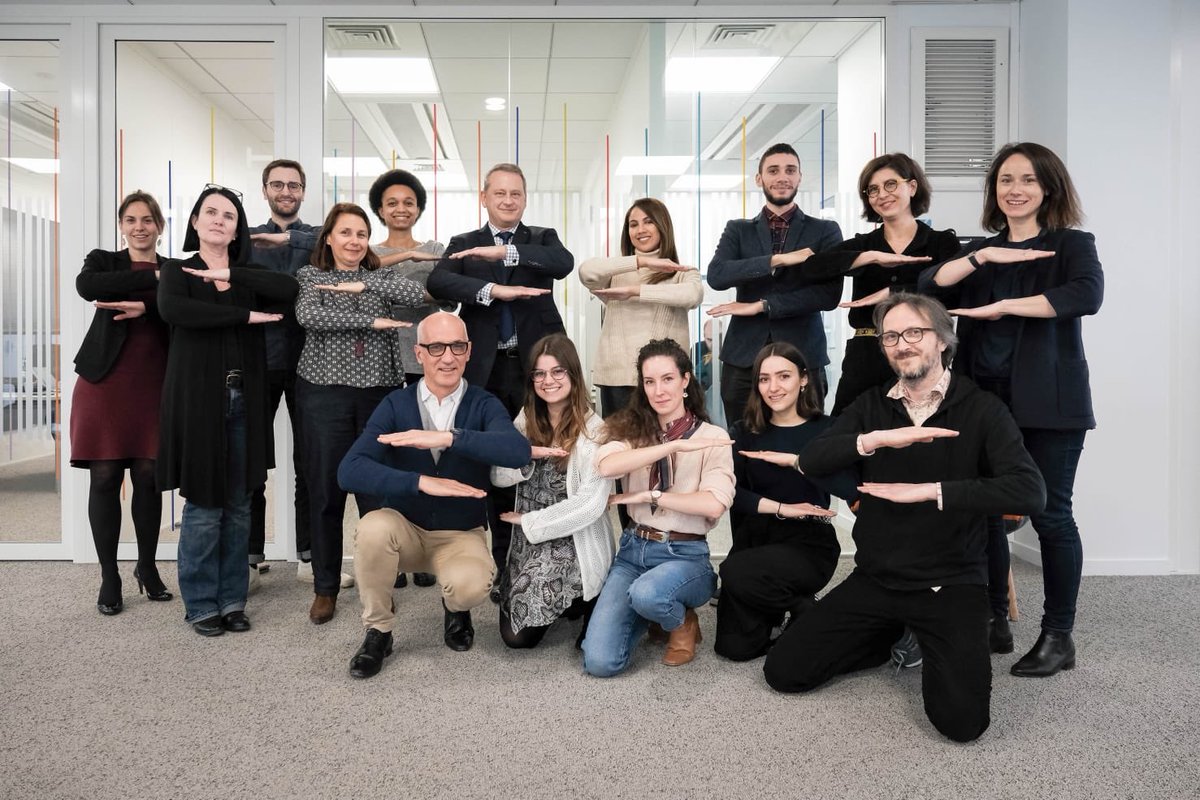 Il y a encore beaucoup à faire pour réduire les inégalités femmes/hommes, mais nous avançons. En entreprise, plus que jamais, la parité et l’égalité doivent être au cœur de nos priorités <a href="/AXAFrance/">AXA France</a> . #EachforEqual #JourneeDesDroitsDesFemmes #IWD2020