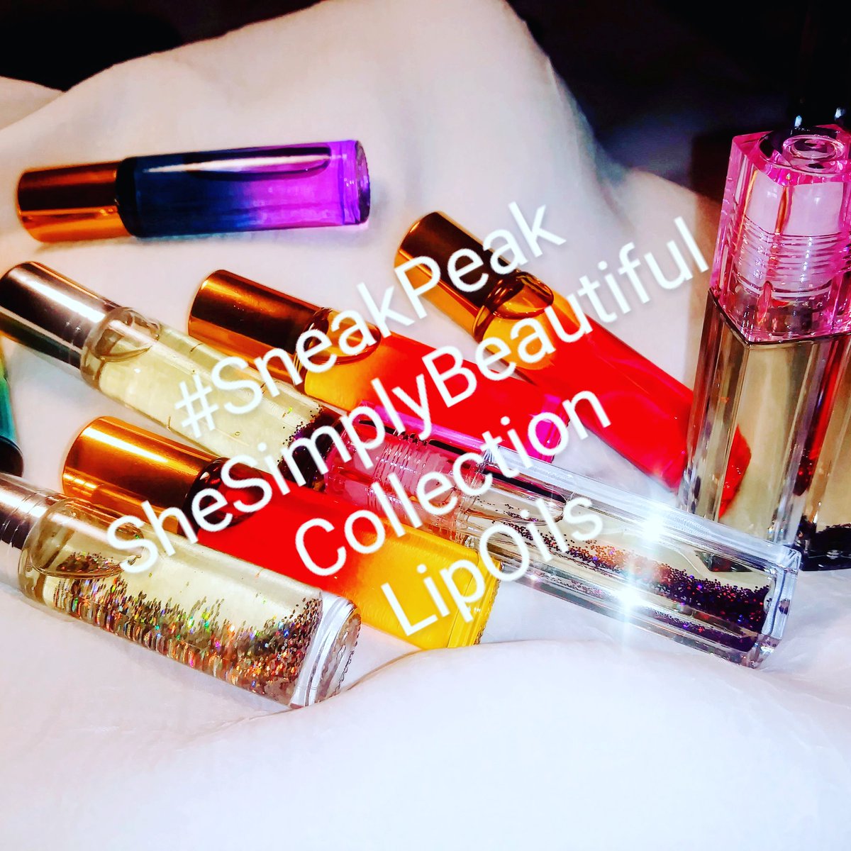 Sneak Peak of my New Product Launching Soon!!! 
#OverhaulingMyShop
#lipoils #lipglosses #cosmeticvibes #crueltyfree #organicoils #glitter #flavoredlips #CEO #BossMom #WritingCommunity #launchsoon