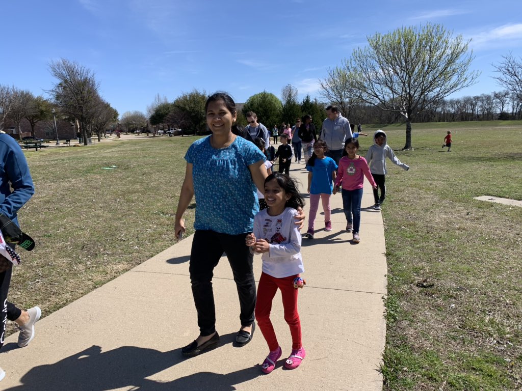 SpecMooneyham's tweet photo. 1st grade Come Walk with Me @MooneyhamElem https://t.co/QSMvGOTJ66