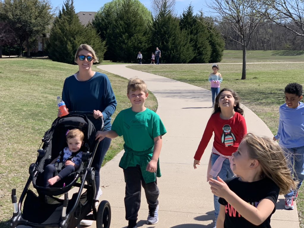 SpecMooneyham's tweet photo. More 1st grade Come Walk with Me @MooneyhamElem https://t.co/W7LNz8SeHz