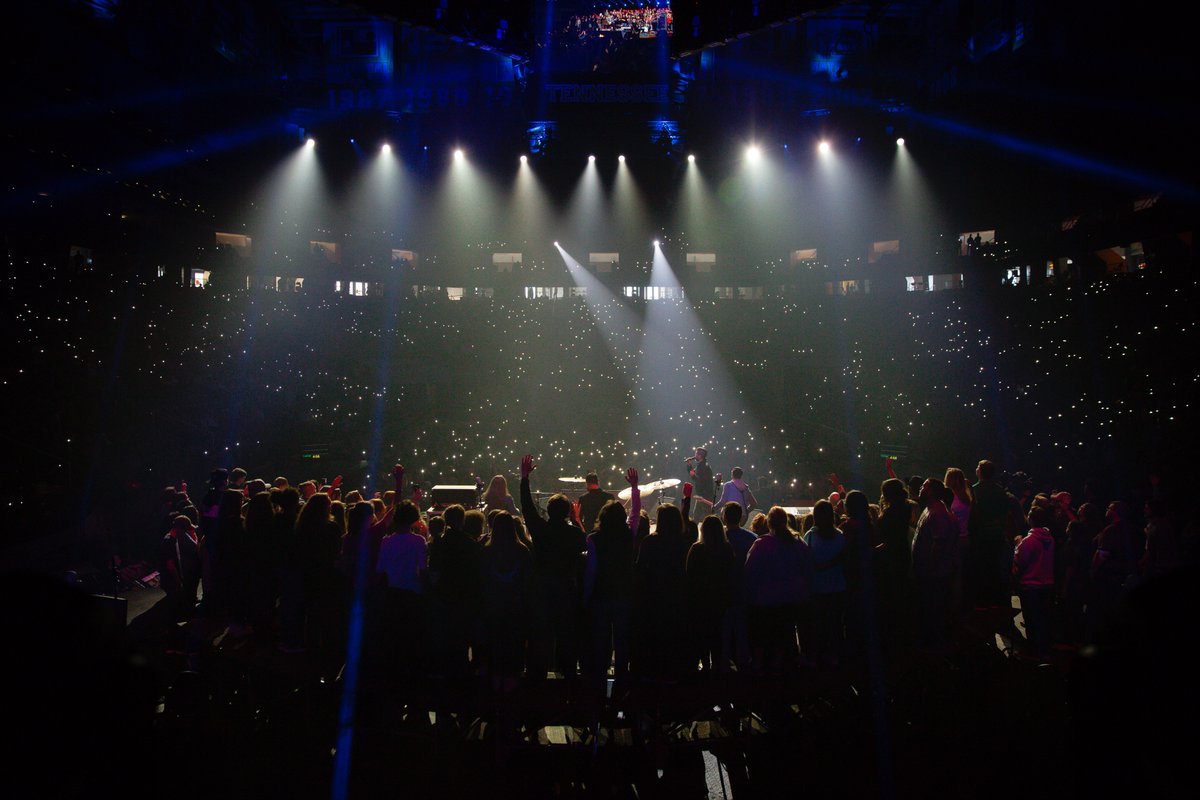 Winterfest's tweet photo. Share the news and get the word out! On Sunday morning during Smoky Mountain we will have a Mass Student Choir that will be led by Danny Murray and feature Voice of Lee, Jason Crabb, and People & Songs. Find out how you can be apart here <
https://t.co/YkofcCgIm2> #winterfest20 https://t.co/erxvRsx5MA