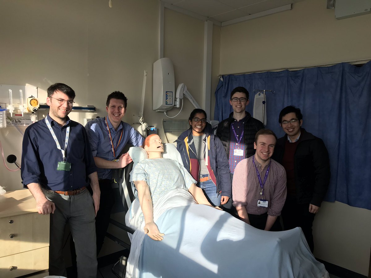 drnick_holt's tweet photo. @ctfnhsl @nhsl_meded another successful 5EM course for Glasgow and Dundee students at UHM https://t.co/GKWajOTRJo