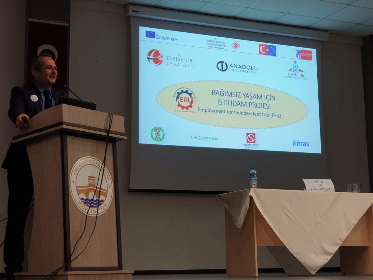 efilerasmus's tweet photo. Bağımsız Yaşam İçin İstihdam Proje koordinatörü Prof. Dr. Atilla CAVKAYTAR Trakya Üniversitesi Özel Eğitim Topluluğu'nun düzenlediği 1. Mesleki Gelişim Günleri etkinliğinde proje hakkında açıklamalarda bulundu. @ulusalajans @eskvaliligi  @Anadolu_Univ @EskisehirMem https://t.co/p9CBMgcAgv