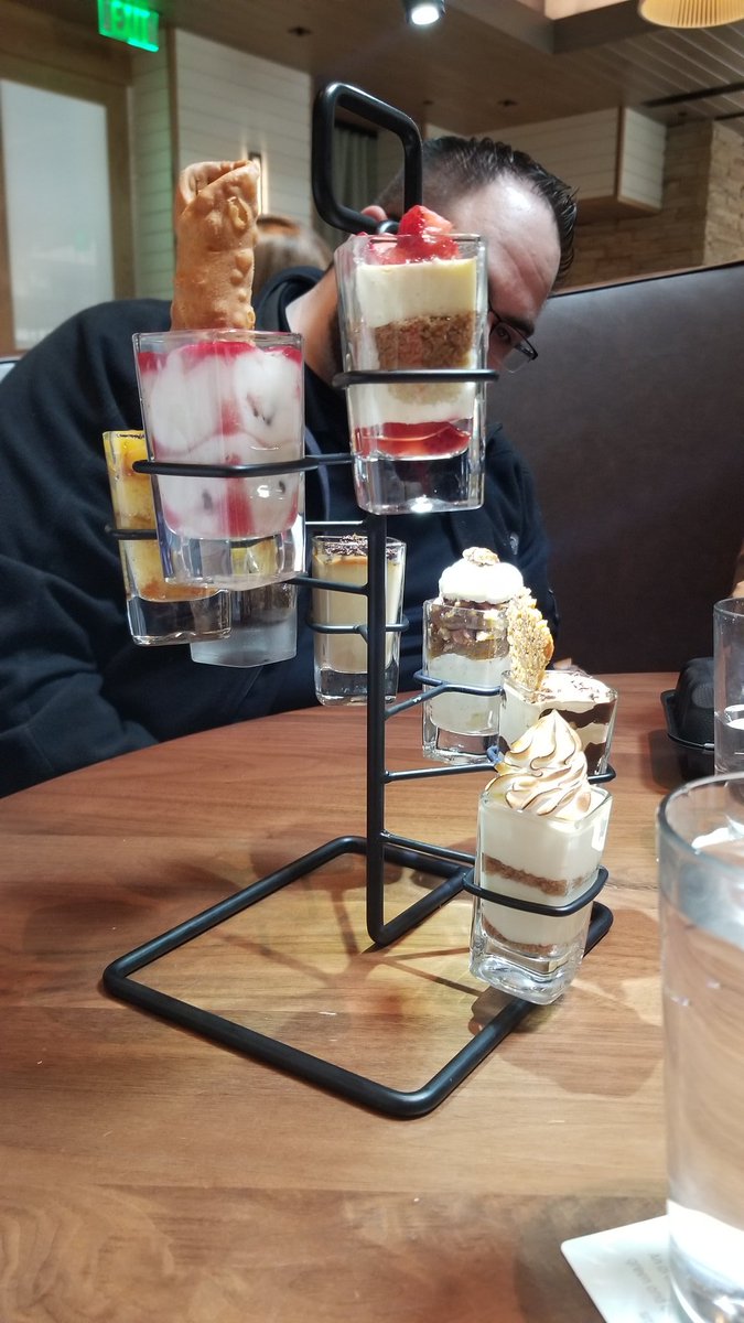 yesnodetroit's tweet photo. Start of @troyrestweek today! Some Yelp friends and I went to @Seasons52, which I've been to before, but the food is always great. I had the spinach and strawberry salad, bistro steak, and a mini dessert. #ohsnapTRW20 https://t.co/FHbnWigaVe