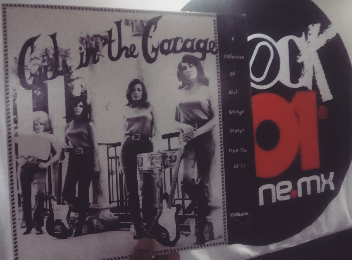 Acompaños a una nueva sesión de Tortillas Negras. Estamos escuchando el recopilatorio "Girls in the Garage".
Dale click - - - - > rock101online.mx