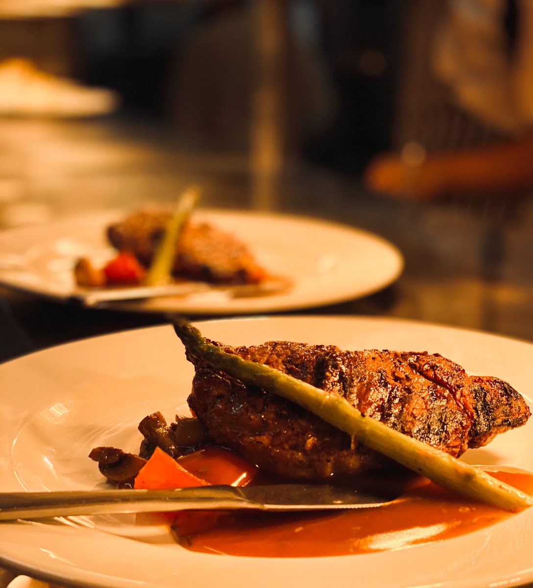 OwlertonStadium's tweet image. BARGAIN....!! Dine with us this Tuesday for just £13pp and enjoy a delicious 3 course à la carte meal! 🍴🙌 😍
Book our Panorama Restaurant for an amazing atmosphere, awesome views and GREAT VALUE 👉 zcu.io/tNlO 

#Tuesday #Sheffieldissuper #mealout #SocialSheffield