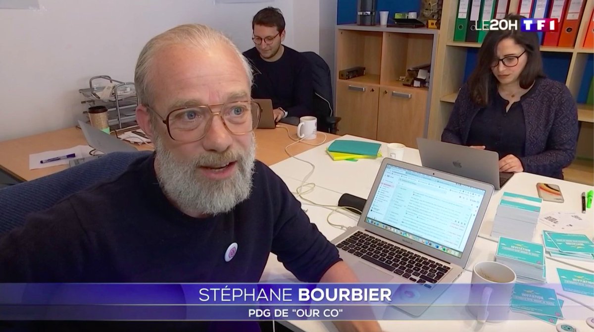 Vendredi #OurCo passait au 20h de #TF1 pour parler des conséquences du #Coronavirus pour les salarié.es. 😷 
Droit de retrait, angoisse transports, garde d'enfants...
Nos partenaires (psy, assistante sociale,RH, avocat·e...) sont là pour vous aider. #COVID2019