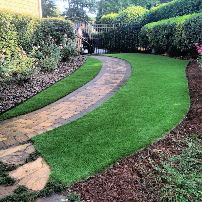SoutheastTurf's tweet photo. "We are repeat clients and couldn't be happier. Scott and his staff are wonderful and their product is amazing." - Laura Johnson. #realreviews ⭐ https://t.co/FP11WVdaQW