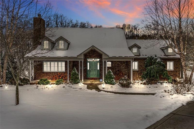 PghPropertyDiva's tweet image. OPEN HOUSE
You can see this home in person TODAY MARCH 8 From 12- 2 PM!

3823 New Texas Rd. in Plum Borough

Have a look around this beautiful home.

#PghPropertyDiva #realestatewithstyle #divabydesign 
qoo.ly/34sjmy