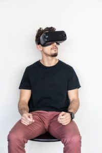 KateGouldNY's tweet photo. This High-Tech Form of Therapy Could Help You Defeat Your Worst Anxieties #Psych https://t.co/hs8kBT9OeA https://t.co/o8gdi298Qv