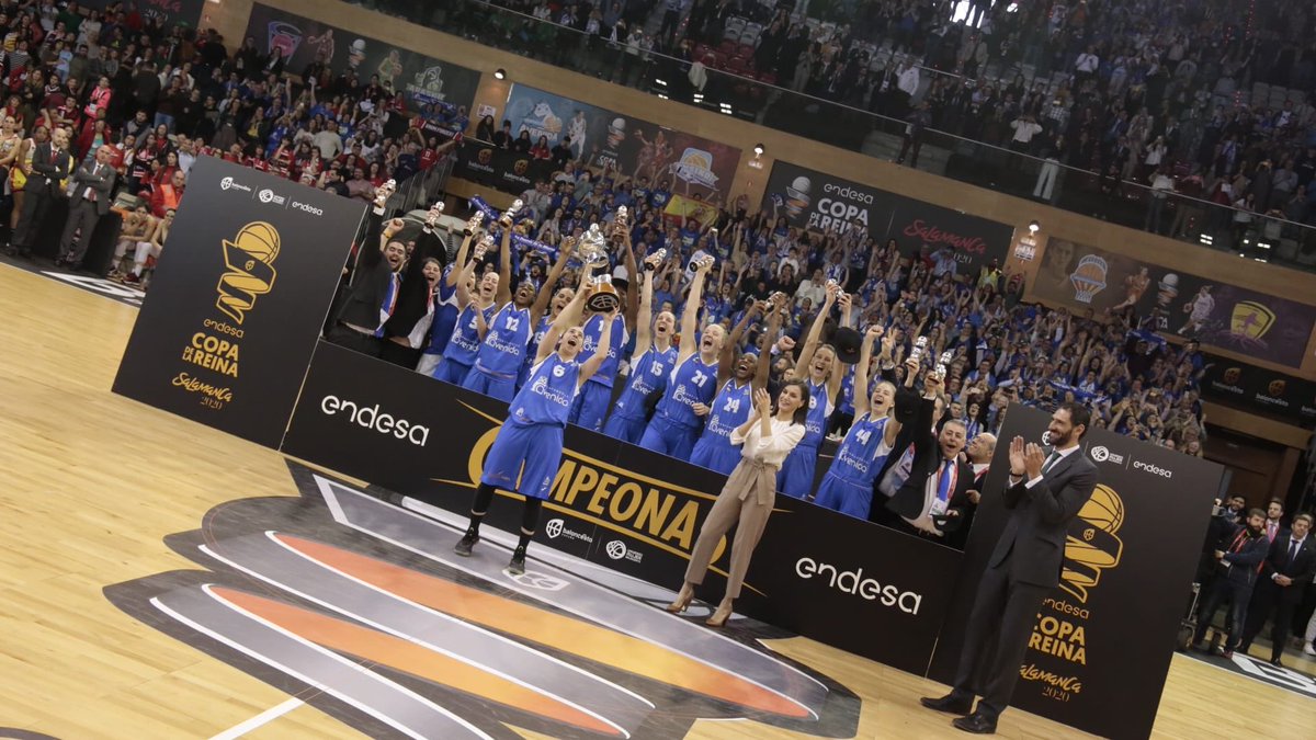 CBAvenida's tweet photo. La 9️⃣‼️ En CASA , es de toda SALAMANCA ‼️

La #CopadeSalamanca ‼️

📸 @AlexAvenida https://t.co/cVb0ufk6ri