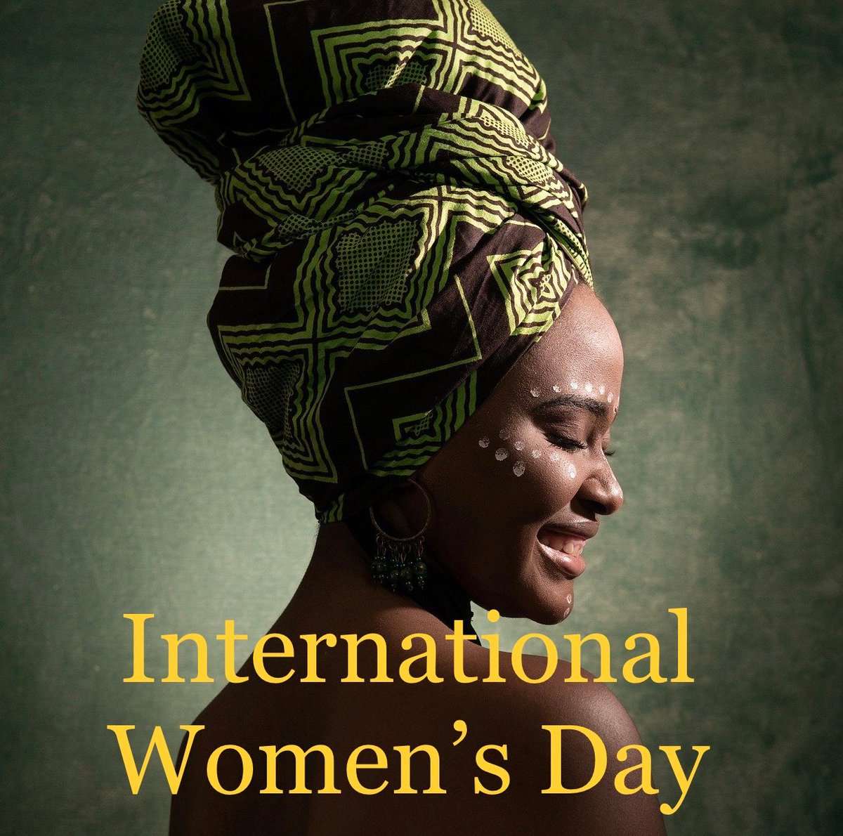 TERotarians's tweet photo. It’s International Women’s Day, when we celebrate the achievements of women, and promote gender equality. Rotary promotes and assists women through projects that include healthcare, hygiene, education, and growing local economies. #rotaryd7070 #rotarian #rotaryinternational https://t.co/LrfQyBVfHZ