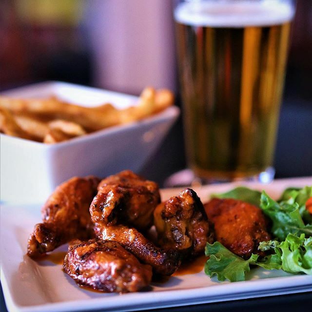 Sun is out, patio is open.  Come crush some wings and beer on this beautiful day!  We open at noon!  #chillywaterbrewing ift.tt/39AOsMd