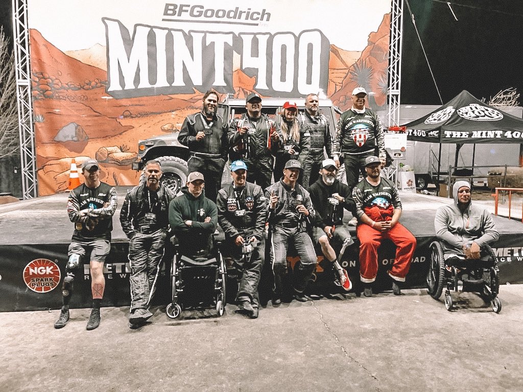 Team @warfightermade !🇺🇸This veteran-founded nonprofit just won 1st place in the Military Class for the #Mint400 in Vegas!🥇
#WarfighterMade adapts &amp; customizes combat wounded veterans’ vehicles &amp; provides adrenaline therapy. 
🔔Learn more &amp; support: warfightermade.org