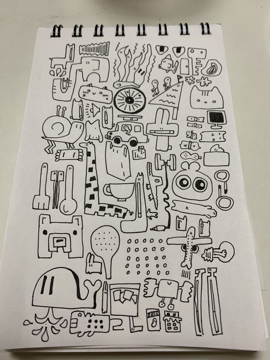 eustoma_5's tweet photo. いっぱい描いたらなんとかなると思ってる人の絵。 https://t.co/tiXdfNTPQb