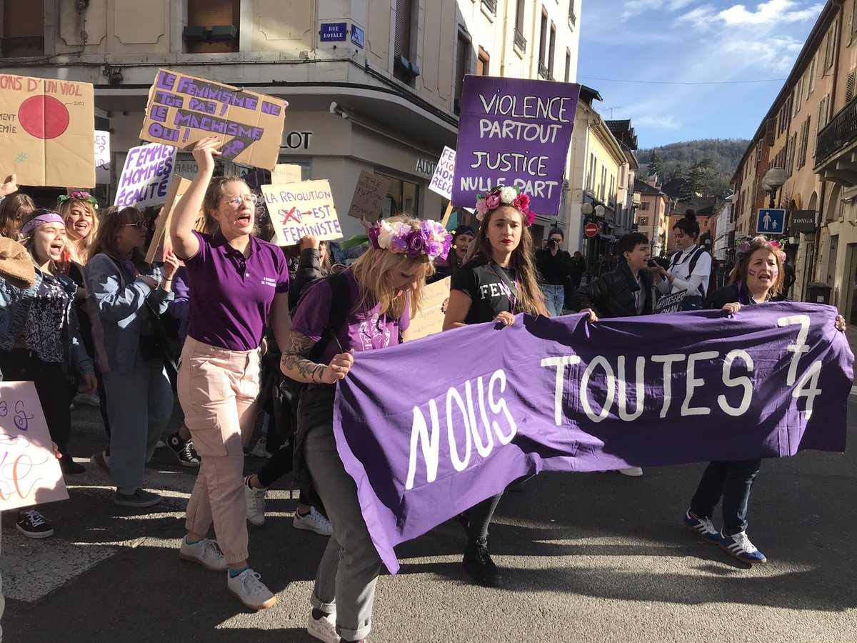 toutes74's tweet photo. Le 8 mars on manifeste nos droits ! 
Et les autres jours ?? 
#8mars #JourneeInternationaleDesDroitsDesFemmes #NousToutes74 https://t.co/yVk1jbV0o8