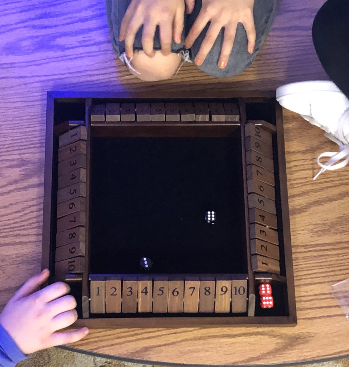 BorinsClass's tweet photo. Shut the Box.  GREATEST math game ever!!!  We can’t play this game enough in room 11...feel free to stop by and play  @TheBarnwellBeat &amp; @LakashaLee !♥️ https://t.co/82xouF4twU