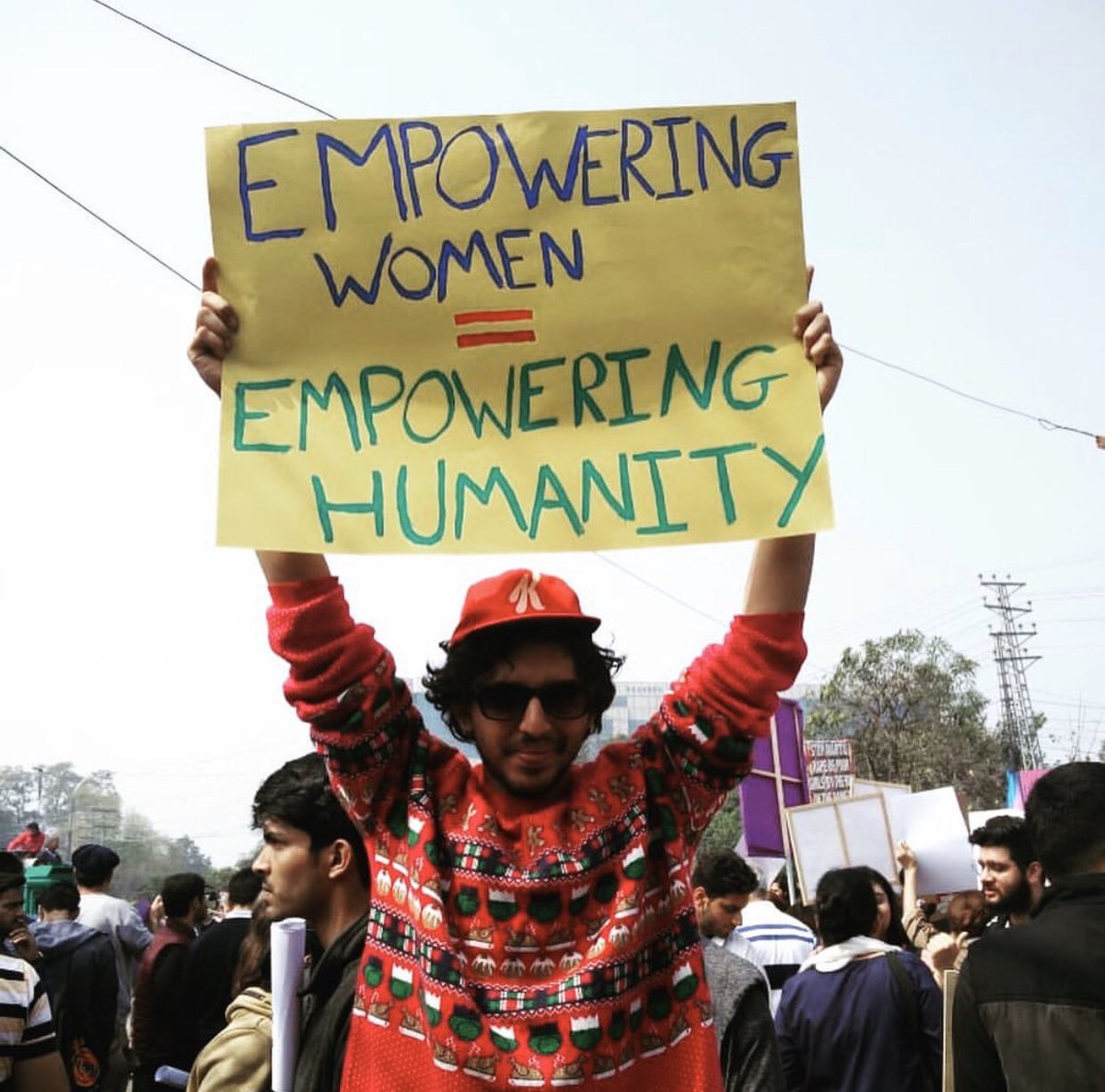 TharaniUrooj's tweet photo. In 1945, Sir Sultan Mahomed Shah said, “Personally, if I had two children, and one was a boy and the other was a girl, and if I could afford to only educate one, I would have no hesitation in letting the girl pursue higher education.” #HappyWomensDay2020 @So_BiaKhan @GulminaBilal https://t.co/0jRzkRpq5P