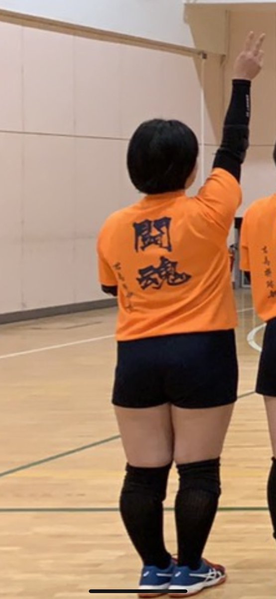 _____krn00's tweet photo. 1枚目:体重過去最高
2枚目:-18キロ
3枚目:ノーマルカメラ（1年前）
4枚目:最近（加工あり）
しぬこさん、好きな人のためにダイエット始めてもうそろ1年経ちます。振り向いてもらえなかったけど18キロ減って少し自信がつきました。 https://t.co/2C8GmBP8gZ