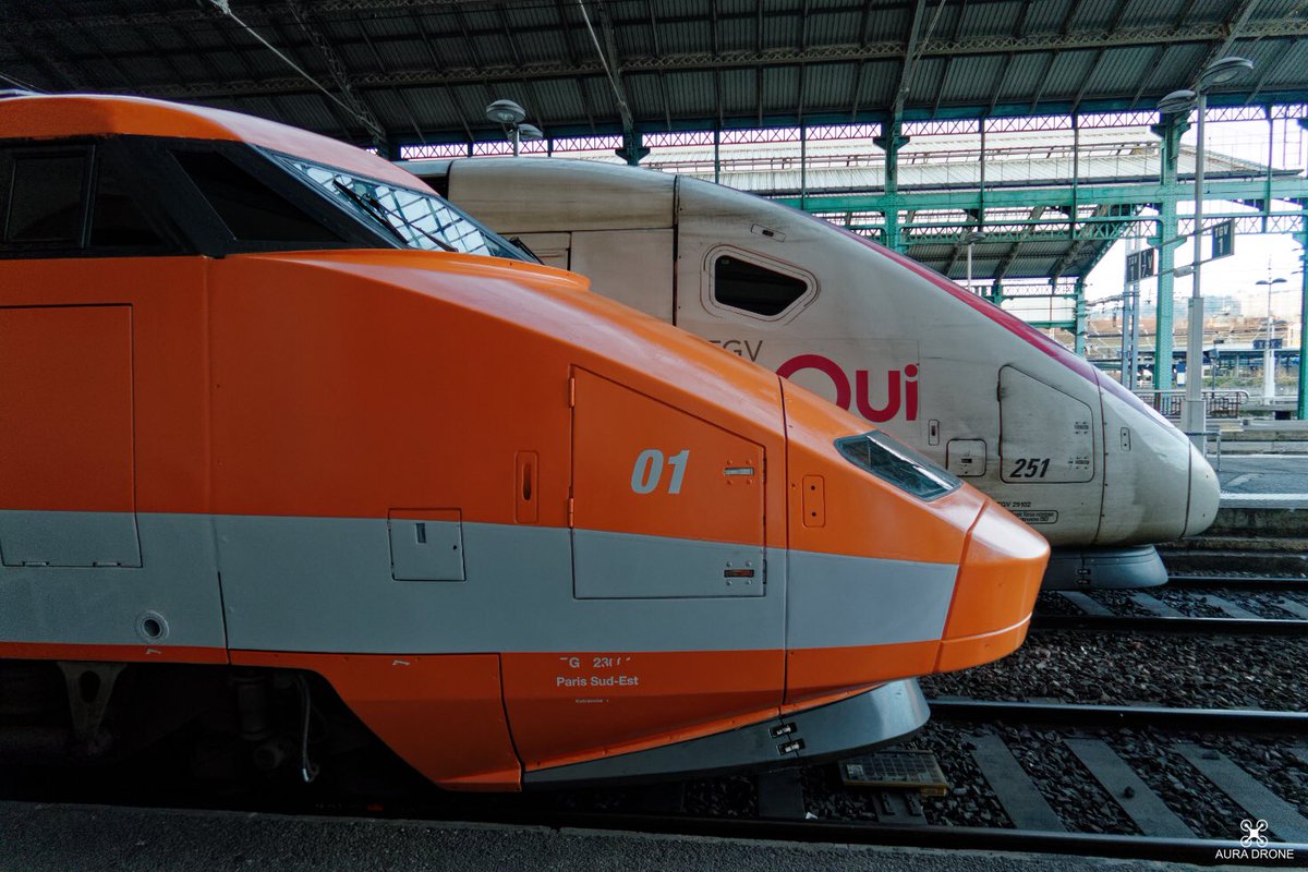 AuraDrone_'s tweet photo. Petite visite matinale du célèbre #TGVPatrick #AuRevoirPatrick #PatrimoineSNCF #SNCF #SNCFTERAURA
@TrainsExpo ; @SNCFTERAURA ; @GroupeSNCF ; @ConnectGares ; @SNCFTERAURA https://t.co/xxx8as2jay