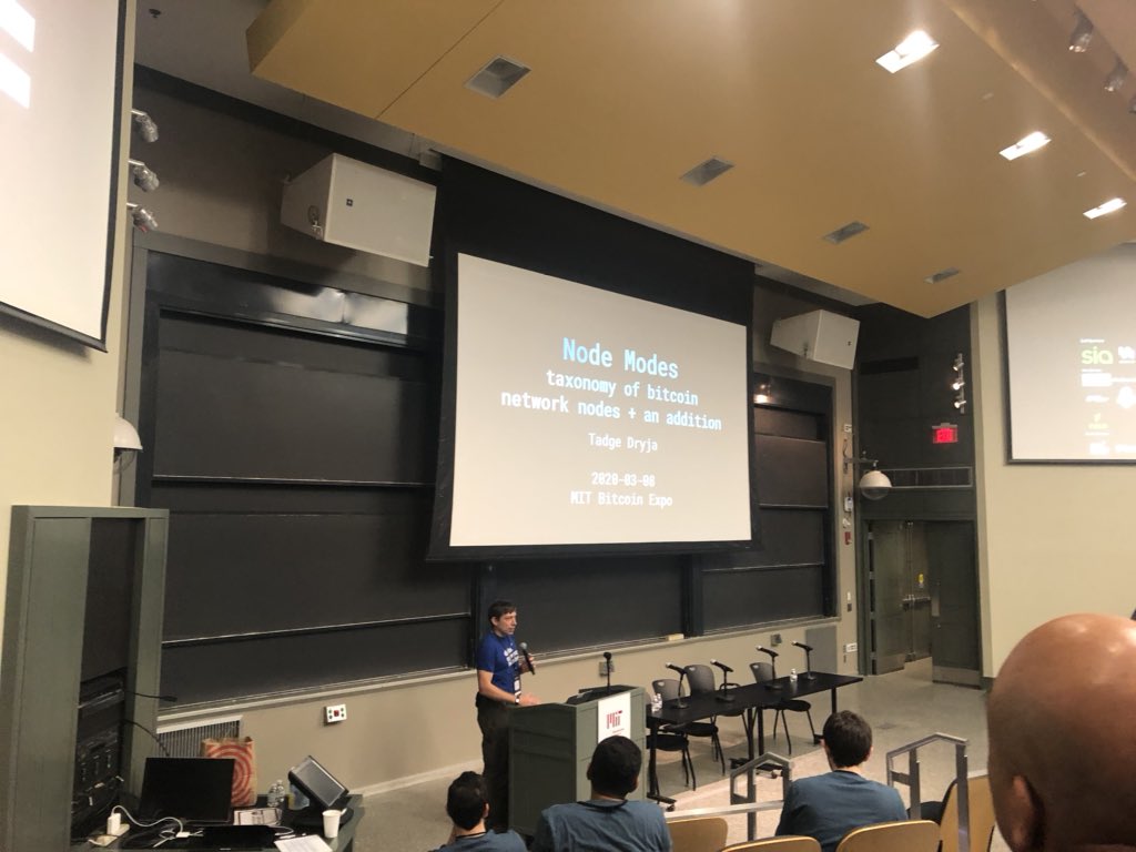 sgheb's tweet photo. The load on MITโs full node apparently follows the rate of change of bitcoin price... On the more important side, @tdryja on #UTreeXO at #MITBitcoinExpo #BuildingTheStack https://t.co/ZanFMBb3gD
