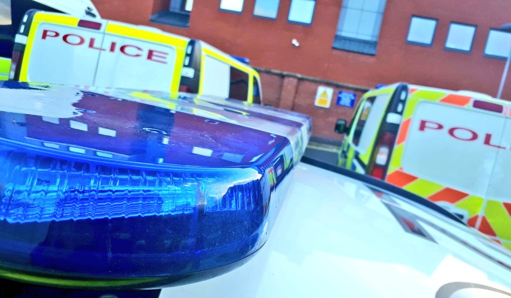 LpptSWestMercia's tweet photo. The team have been supporting @SWorcsCops in South #Worcestershire this weekend. Policing the busy night time economy throughout the area #SaferPeople #NightCops #OpProtect https://t.co/IvFqI1C9CV