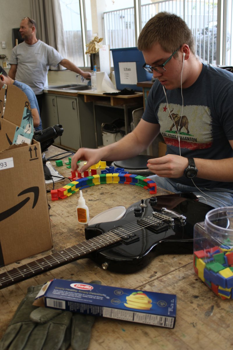 CSUFCOTA's tweet image. Art 104 with Bryan Cantley!

#CSUFCOTA #CSUF #CSUFVisualArts