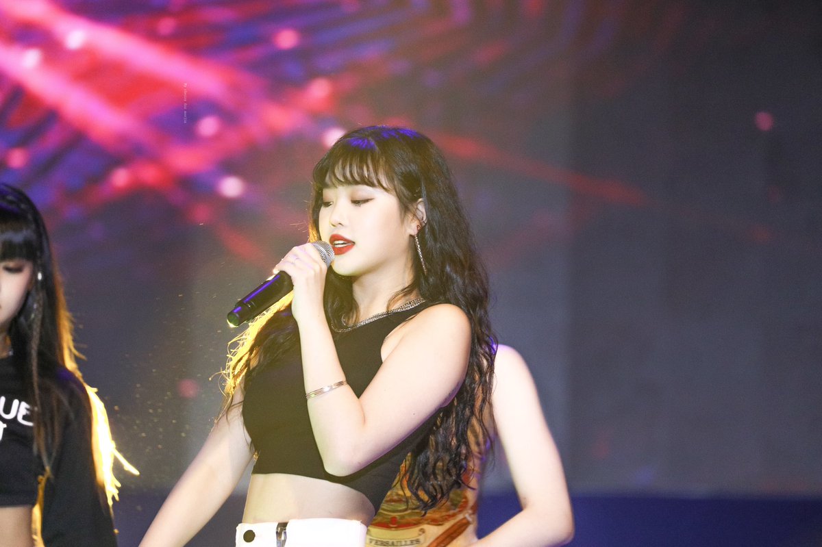 mycherry_ssj's tweet photo. #체리여왕_서수진_즉위한지_23년째
#SenoritaSoojinDay

제일 사랑하는 수진아 생일 축하해 💕 https://t.co/fiP1TZEi6A