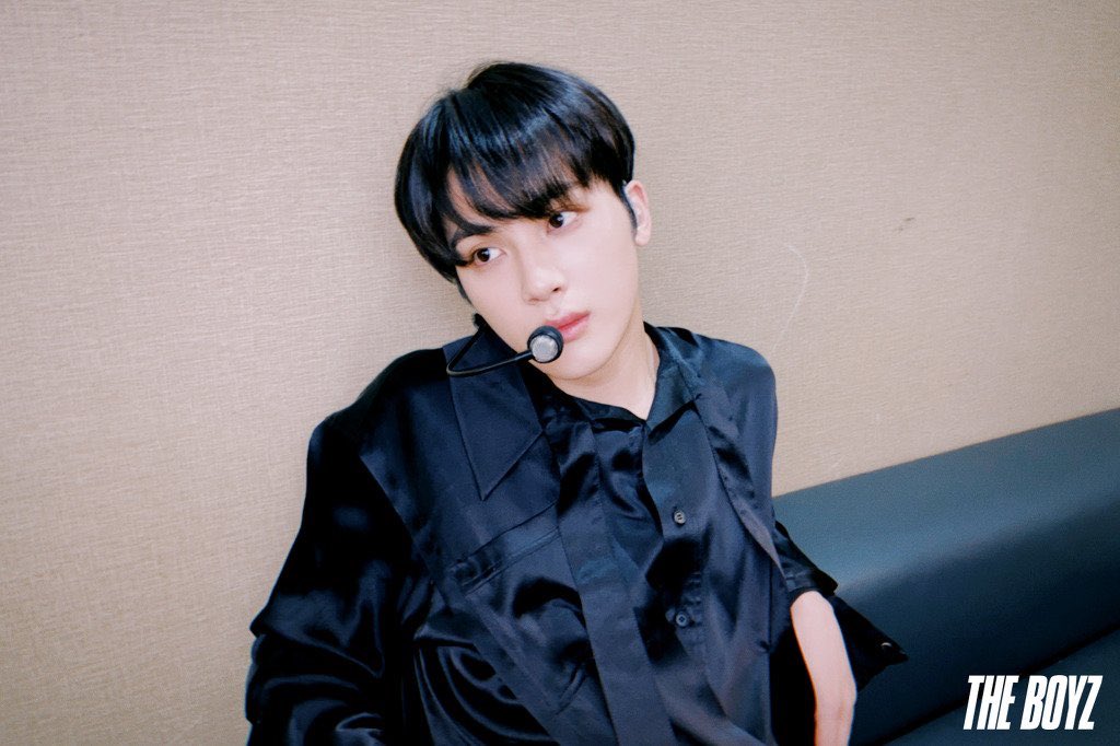 990309_h's tweet photo. 너무 어여뻐서 마음에 들었고
너무 마음에 들다보니 좋아하게 됐고
너무 좋��하다보니 사랑하게 되더라

그래서 이제부터는 너무 사랑해보려고

내가, 너를

-하태완, 너무 사랑해보려고

🧡22번째 생일을 축하합니다🧡

#주학년생일 https://t.co/xR1RPPaRWO