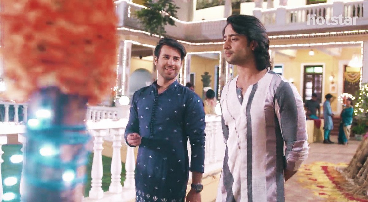 shayriorhodes's tweet photo. Samajle yeh teri bhabhi ka hai!
Yassss🥺😭 and he did keep his promise❤️
#AbhiNal
#YehRishetyHainPyaarKe https://t.co/rErUCJ6SSo