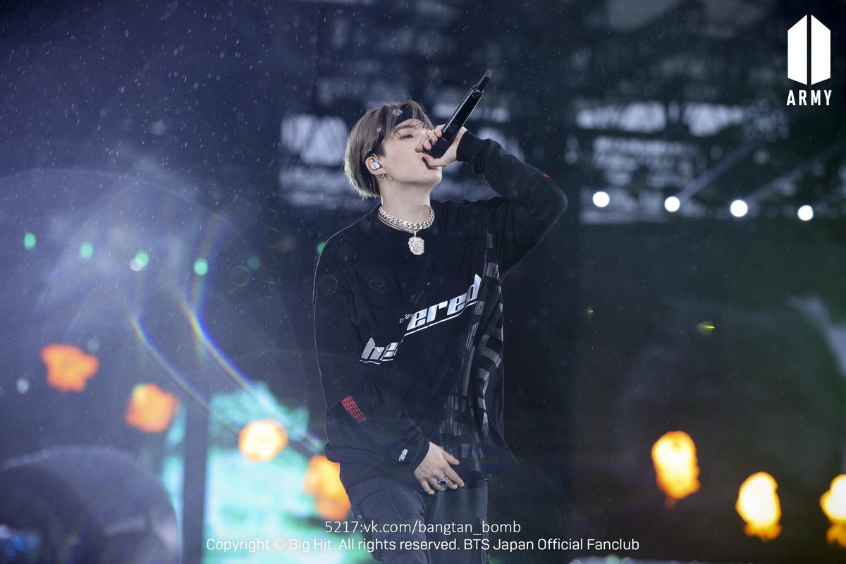SpanovaBakkiz's tweet photo. Happy birthday Yoongi oppa 💜💜💜💜💜#HappyBirthdayYoongi https://t.co/IIJOunwaw4