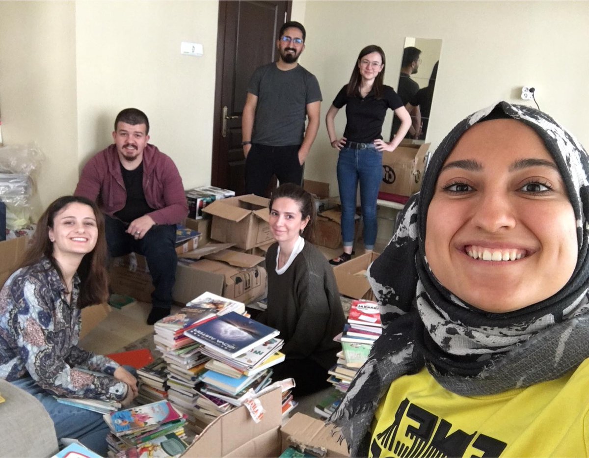 Hatay, Konya ve Mardin'de kuracağımız 3 köy okulu kütüphanemiz için çalışıyoruz 🙂 Siz de destek olmak ister misiniz?