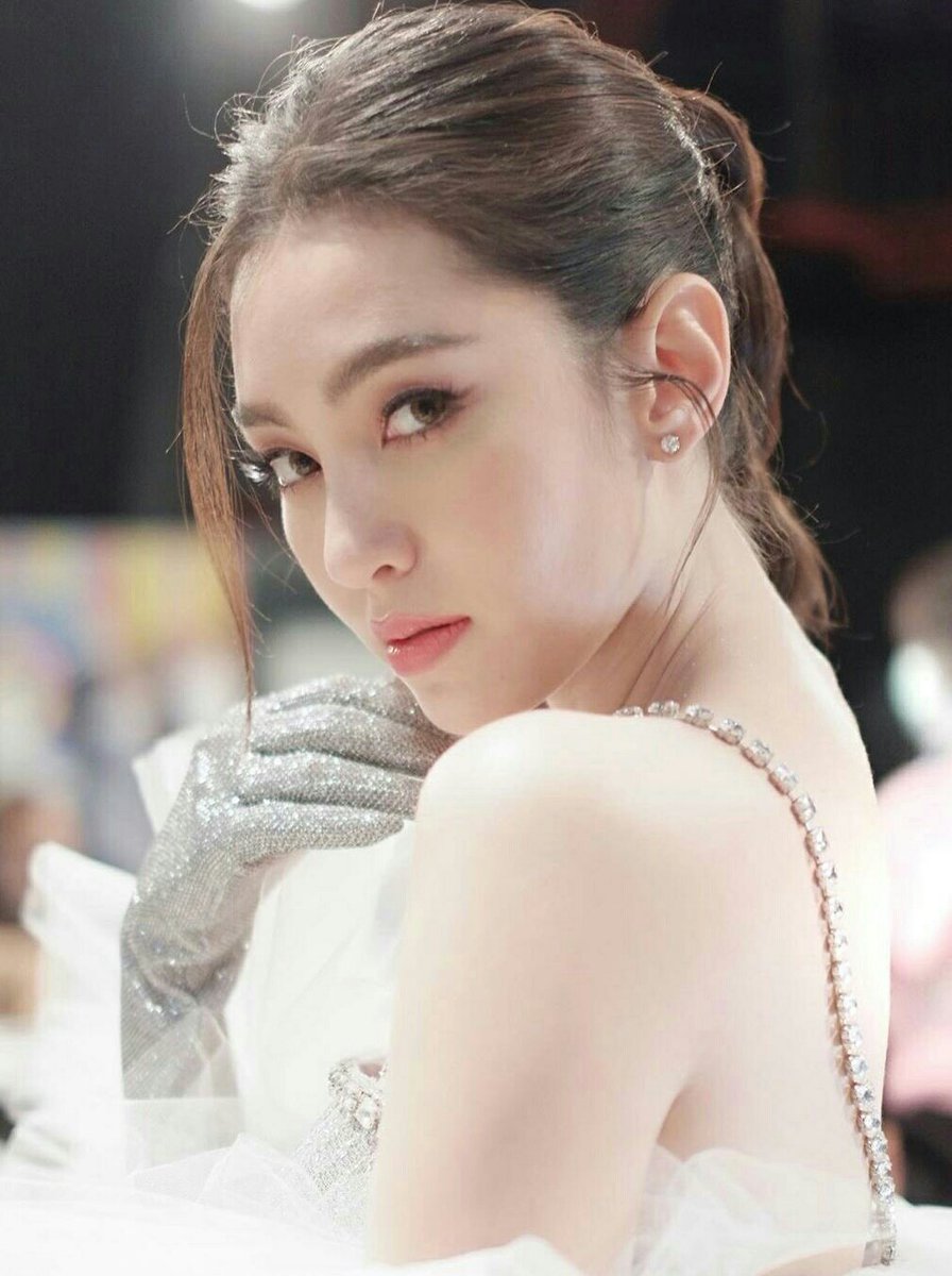 prathum8031's tweet photo. ไม่ไหว บอกไหว😂😁😅 ขอบคุณทุกภาพ เครดิต ตามภาพเลยจ้ะ #โป๊ปเบลล่า https://t.co/Qh3Qtd1VGO