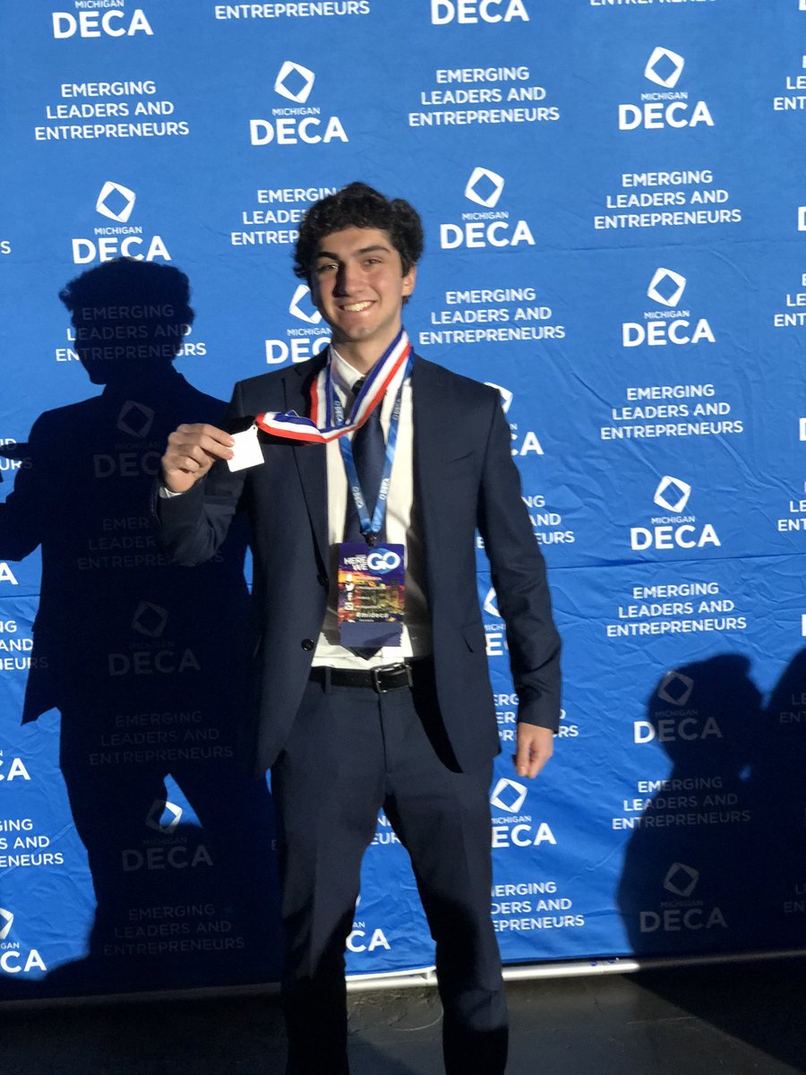GPNorthDECA's tweet photo. Congrats to our state runners up , 2xs state champion & all of @GPNorthDECA members on a fantastic #mideca #scdc2020 competition. @katecalmurray https://t.co/cgo9o3xVE7