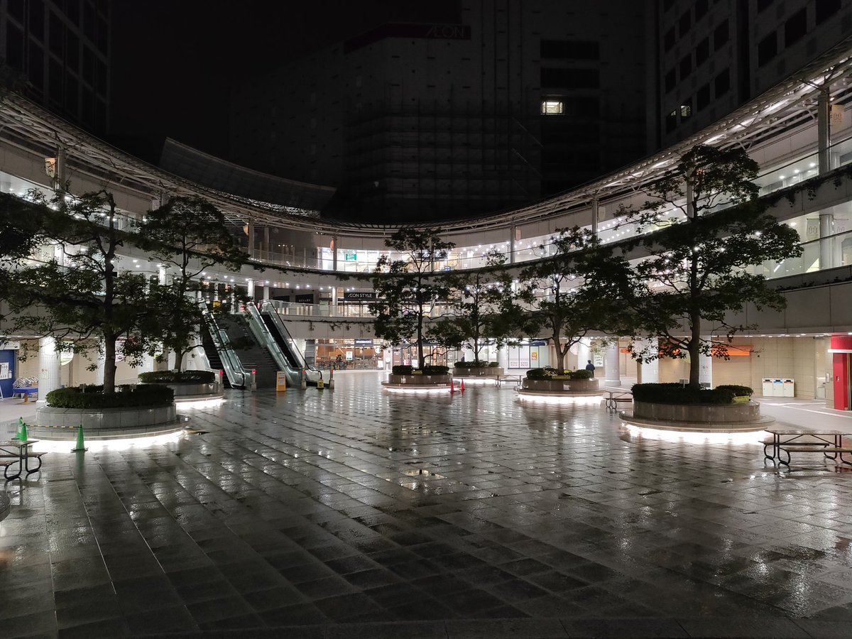 はつかり Airport Express على تويتر 夜のaeon Style 品川シーサイド店 この眺めが結構好き Aeon イオンスタイル品川シーサイド店 品川シーサイド