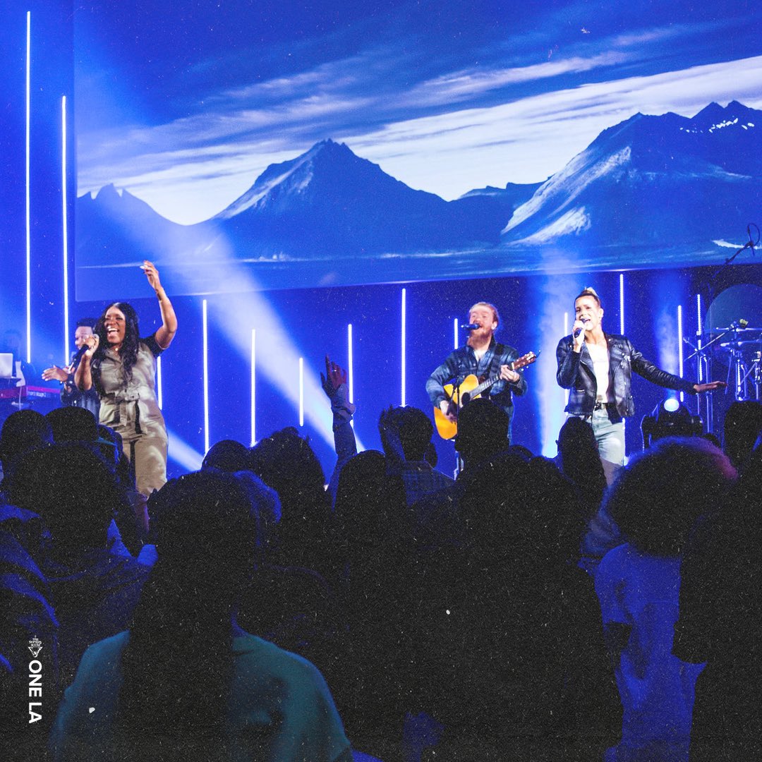 oneonline_'s tweet photo. No more distance, no more delay. You can have God’s promises today. 
Come to church with us! 
9AM, 11:15AM, 1:30PM
.
.
.
#TPHLA  #TPH #TPHOneLA #TPHDenver #ToureRoberts #SarahJakesRoberts #LA #LAChurches #SundayFunday https://t.co/jWT65qX8AS