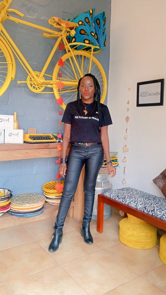 SimmaArts's tweet photo. Happy #womxnsDay
#InternationalWomensDay
#Intersex
#TransWomenareWomen
#WomensDay2020
#WomenAtWork
At #BoldHome https://t.co/1rZ0UdAvSz