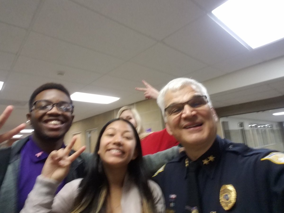 Always good to see friends at Eastridge HS. They have much to be proud of after winning Sectionional Title. Both teams played with a lot of heart and have much to be proud of. Good luck moving forward.
<a href="/IrondequoitPD/">Irondequoit Police</a> <a href="/Eastridge_EICSD/">Eastridge HS</a>