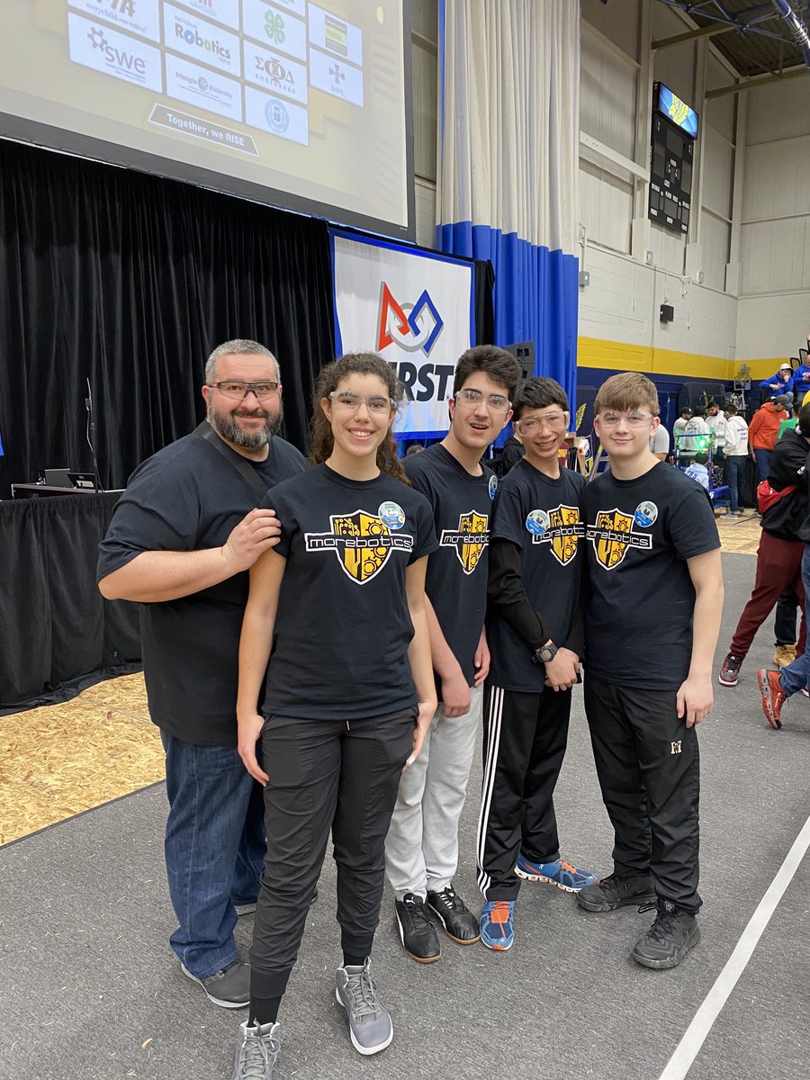 Morris Hucal tweet media