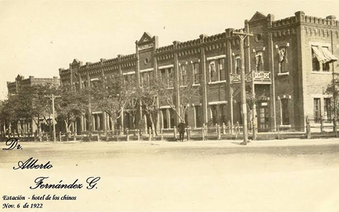 rubenmoreiravdz's tweet photo. En la madrugada del 8 de #Marzo de 1913, #Carranza llega a Estación #Monclova, hoy Frontera. En el famoso Hotel Internacional se establece el cuartel general de la naciente revolución. El negocio era atendido por el legendario Wong Fon Chuk. #Carranza2020 #Coahuilatienehistoria https://t.co/qNxLuRRT1a