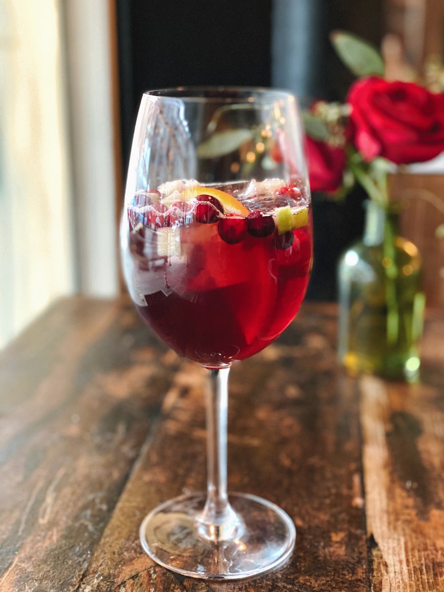 Cheers for Sunday Brunch! 

Wish Key Dreams • Red Wine Sangria, Whiskey, Pomegranate, Cider, Fall Spices

#brunchcocktails #brunch #nycbrunch