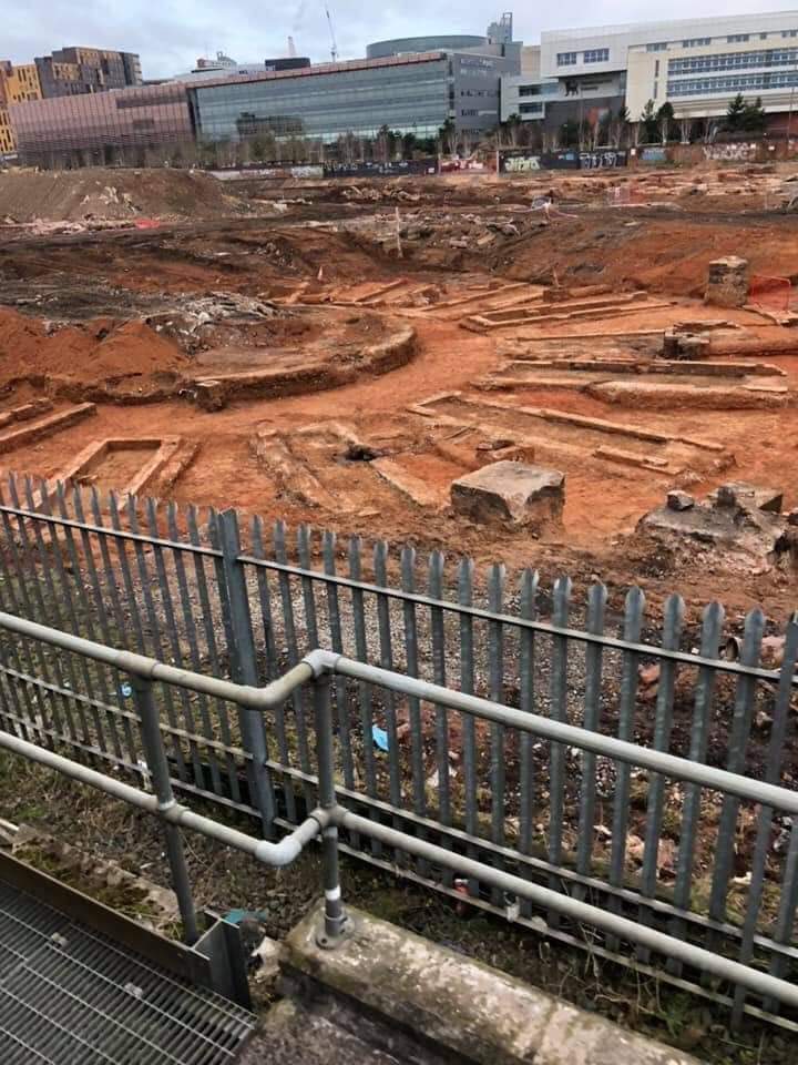 adipullenLNER's tweet photo. Whilst excavating for HS2 they have discovered the old railway turntable under Curzon Street 😮 https://t.co/oW8MZDdvTn