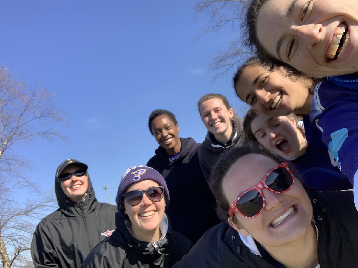wuwultimate's tweet photo. big sideline energy on the split sideline
#ooookillem https://t.co/jfEEiBF0rJ